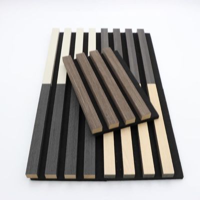 Papan Panel Dinding Akustik Kustom 100% Polyester + MDF Dengan Kedap Suara Veneer