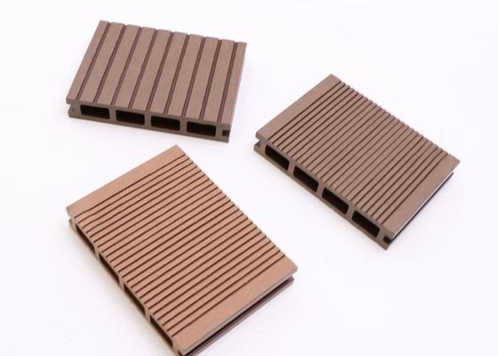 Lantai Tekstur Kayu WPC Decking Papan Dek Komposit Plastik Kayu Luar Ruangan