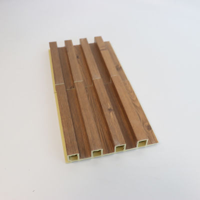 Panel Dinding WPC Interior Bergalur Dekorasi Dalam Ruangan Kayu Plastik Komposit PVC Coating Cladding