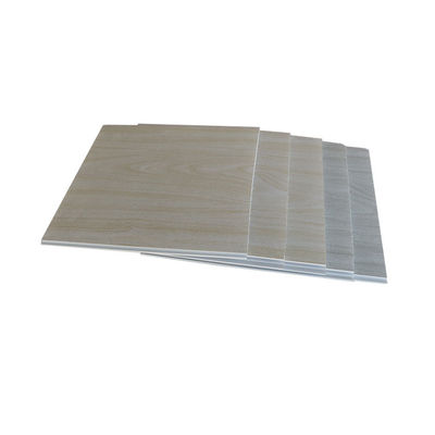 Pvc Interior Dinding Panel Plafon PVC Laminasi Untuk Kamar Mandi