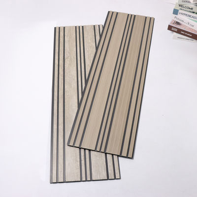 Panel Dinding Bergelombang PVC Tahan Api Lembaran PVC Ringan Panel Dinding PVC untuk Dekorasi Interior Grosir Panel Dinding PVC Pemasangan Mudah