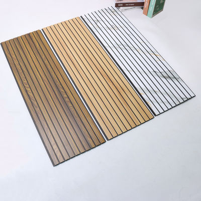 Panel dinding PVC tahan air Fluted PVC Lembar PVC Wall Cladding untuk ruang tamu Kamar tidur Penggunaan komersial Panel dinding PVC