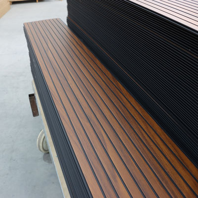 Panel Langit-Langit PVC Dekoratif Untuk Dinding Panel Dinding PVC Komersial Penutup Dinding Interior Panel Dinding Mudah Dibersihkan Tahan Lama