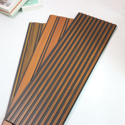 Panel Dinding PVC Tahan Air Tahan Api Ringan Pemasangan Mudah Papan Dinding Interior Eksterior Untuk Kamar Mandi Dapur Ruang Tamu