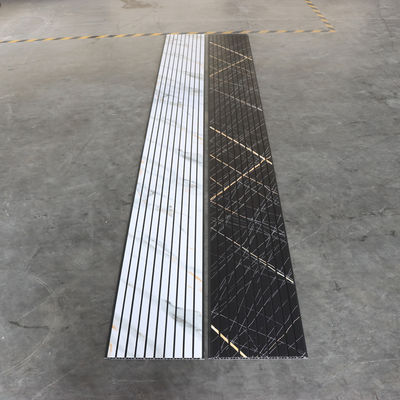 Panel Dinding PVC Tahan Air Tahan Api Ringan Pemasangan Mudah Papan Dinding Interior Eksterior Untuk Kamar Mandi Dapur Ruang Tamu