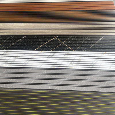 Panel Dinding PVC Tahan Air Tahan Api Ringan Pemasangan Mudah Papan Dinding Interior Eksterior Untuk Kamar Mandi Dapur Ruang Tamu