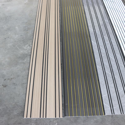 Panel dinding PVC kelas komersial Daya tahan tinggi Papan dinding tahan kelembaban Untuk kantor toko Restoran Hotel dinding