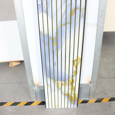 Panel dinding PVC kelas komersial Daya tahan tinggi Papan dinding tahan kelembaban Untuk kantor toko Restoran Hotel dinding