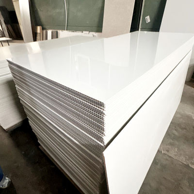 Panel Dinding Pancuran PVC Tahan Air Premium Untuk Penutup Dinding Area Basah