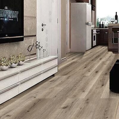 Lantai SPC Formaldehida E0 dengan Bahan Baku Batu Kapur Solusi Lantai Tahan Lama Unggul untuk Aplikasi Komersial dan Residensial