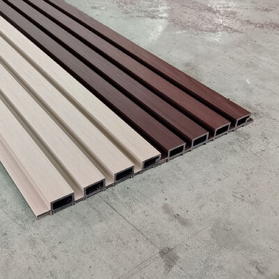 Panel dinding WPC eksterior berkualitas tinggi Komposit kayu plastik tahan air untuk dekorasi bangunan