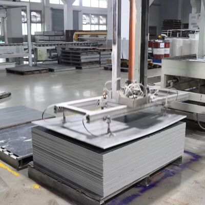 Lantai Vinyl Klik Komposit Kekuatan Batu SPC Tahan Air Premium untuk Ruang Tamu