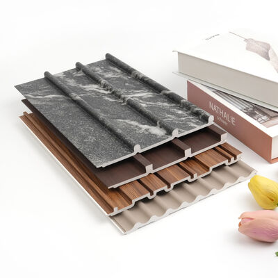 Desain Modern Kayu Biji Fluted Panel Dinding WPC Waterproof Cladding Dinding Indoor untuk ruang tamu dan kamar tidur