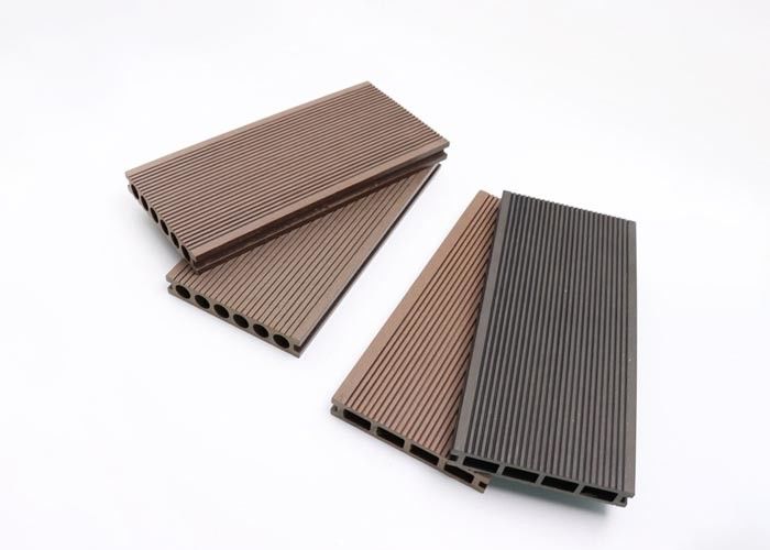 Panel Dinding Eksterior Kayu Komposit Kayu Plastik WPC Wall Cladding PE Co Extrusion