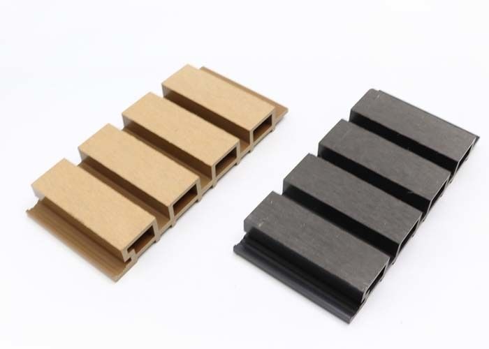 Mudah Menginstal Panel Dinding WPC Eksterior Anti UV Panel Dinding WPC Luar Tahan Api