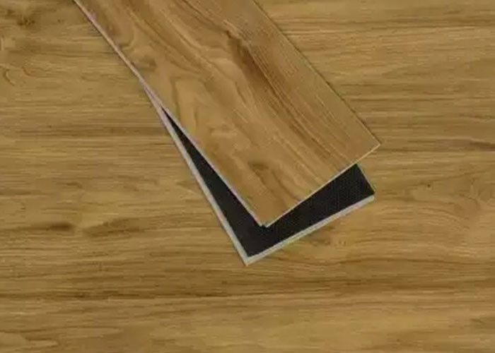 Tekstur Kayu Papan Vinyl Lantai SPC 1220x180mm Batu Inti Plastik Buatan Klik