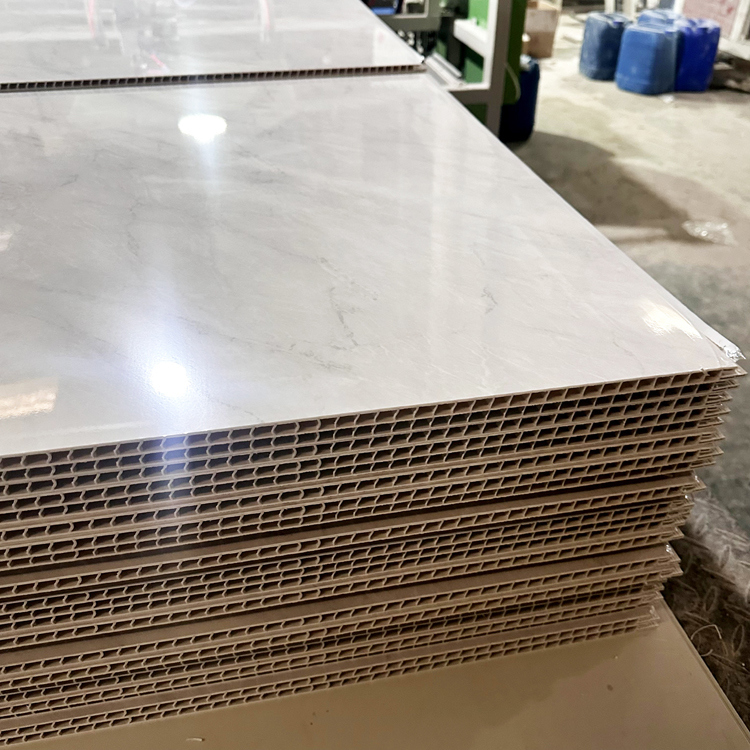 Panel Kamar Mandi Plastik Ramah Lingkungan Marmer Untuk Dinding Interior Vila Apartemen Kamar Mandi Tahan Air