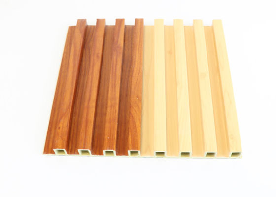 Kayu Butir Laminasi Warna Interior Panel Dinding WPC Panel Dinding Dekorasi Interior