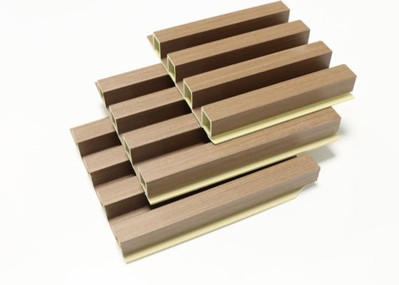 Kayu Butir Laminasi Warna Interior Panel Dinding WPC Panel Dinding Dekorasi Interior