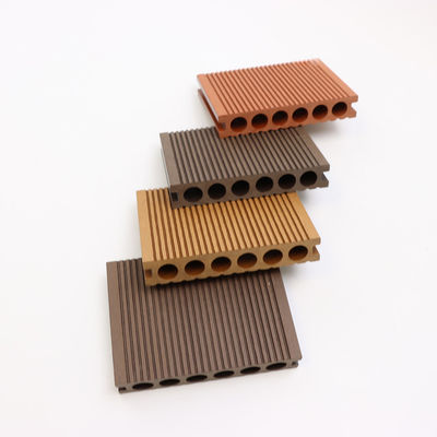 Eksterior 140mm Mudah Menginstal Lantai Decking WPC Tahan Air Luar Ruangan