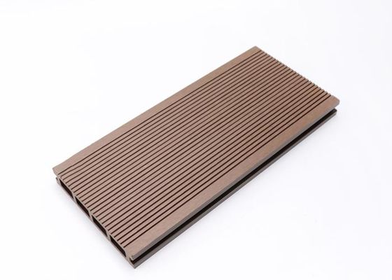 Waterproof Non Slip Outdoor WPC Decking Lantai Kayu Ek Direkayasa