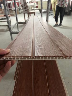 Panel Langit-langit PVC Kayu Laminasi Dekoratif 25cm Interior Panel Dinding Plastik