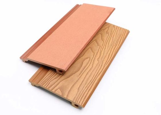 Panel Dinding Komposit Plastik Kayu Luar Ruangan 26mm Dekorasi Panel Dinding Eksterior Cladding