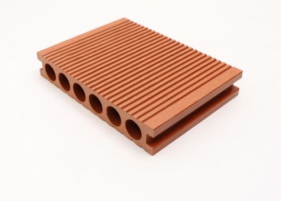 Waterproof Garden PVC Wall WPC Panel Untuk Outdoor Anti Slip Decoration Ramah Lingkungan