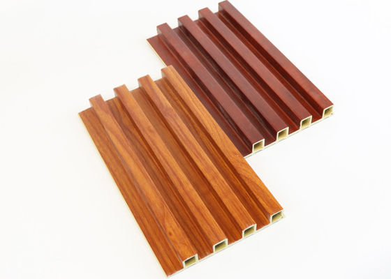Interior Kayu Komposit Berwarna Panel Bergalur Panel Dinding WPC Cladding