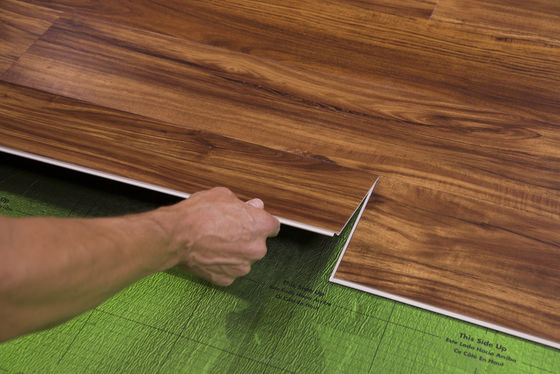 Waterproof 5mm SPC Flooring 4mm SPC Klik Lantai Ubin Lantai Plastik