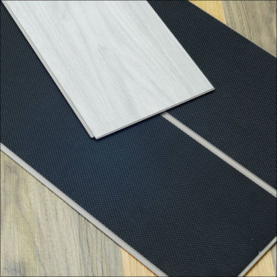 Waterproof 5mm SPC Flooring 4mm SPC Klik Lantai Ubin Lantai Plastik