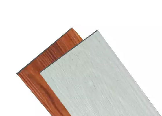 Lantai Kunci PVC Tahan Air Tahan Air Warna Kayu Untuk Dekorasi Rumah