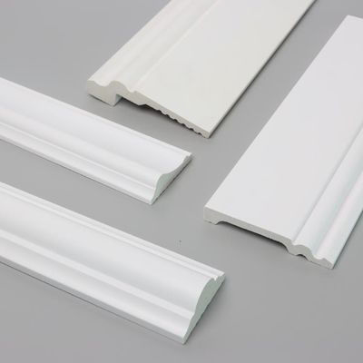 Papan Penyisipan Hias PVC PS Lantai Kayu Putih Desain Alas Tiang Dinding 2.8m