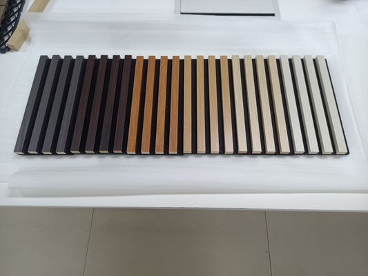 Fireproof Square Edge Acoustic Board Panel Panel Kayu Slat Untuk Dekorasi Rumah