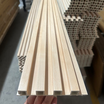 Eco Friendly WPC Interior Wall Cladding Fluted Wall Panel Dekorasi Interior