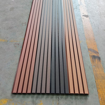 WPC Fluted Wall Panels Eksterior Co-Extrusion Kayu Plastik Komposit Wall Cladding
